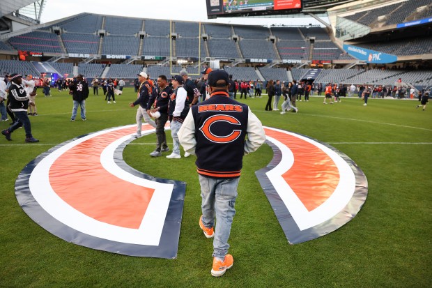 Fans attend the Bears draft party on April 24, 2025, at Soldier Field. (Chris Sweda/Chicago Tribune)