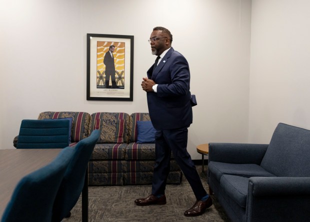 Mayor Brandon Johnson arrives before a meeting with Gov. JB Pritzker at the Stratton Building next door to the Illinois State Capitol on April 30, 2025, in Springfield. (Brian Cassella/Chicago Tribune)